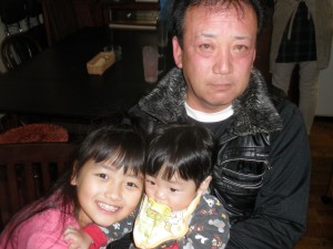 孫と食事会-広島遊漁船海斗