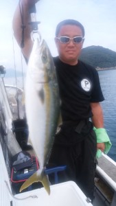 ハマチ-広島遊漁船海斗