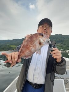 ライトジギング-広島遊漁船海斗